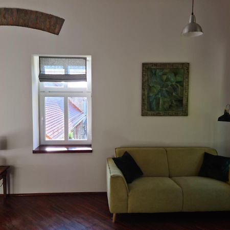 Apartament W Starej Szkole Daire Srebrna Góra Dış mekan fotoğraf